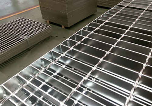 Determining the Load Capacity of Stainless Steel Grating